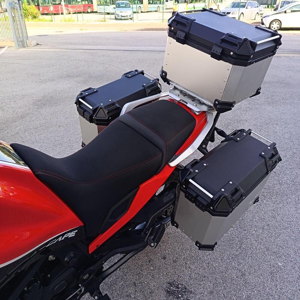 Moto Morini X-Cape 650 (2021 - 26) (5)