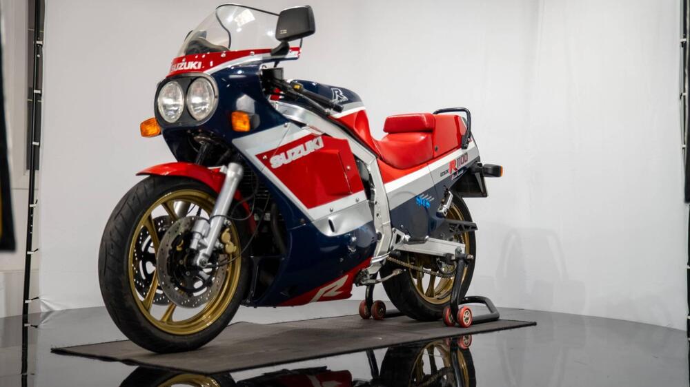 Suzuki GSX-R 1100  (2)