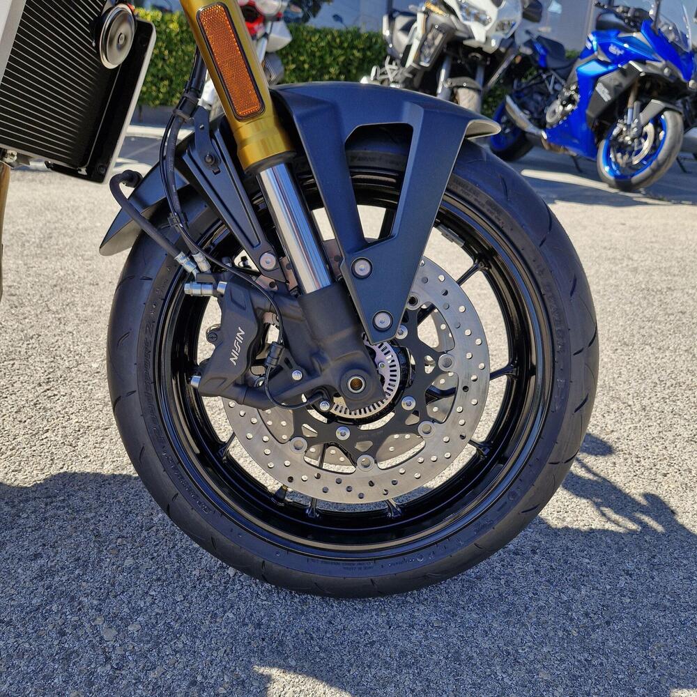 Suzuki GSX-8T (2025 - 26) (8)