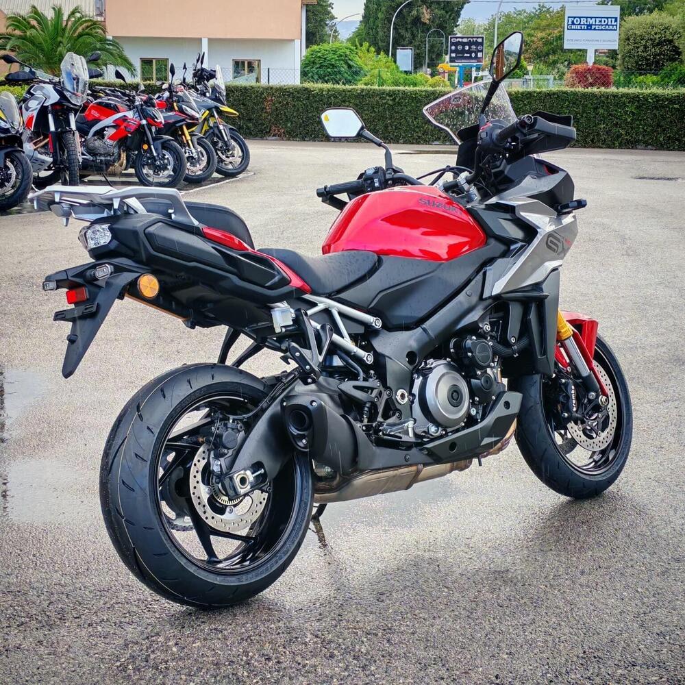 Suzuki GSX-S1000 (2021 - 25) (5)