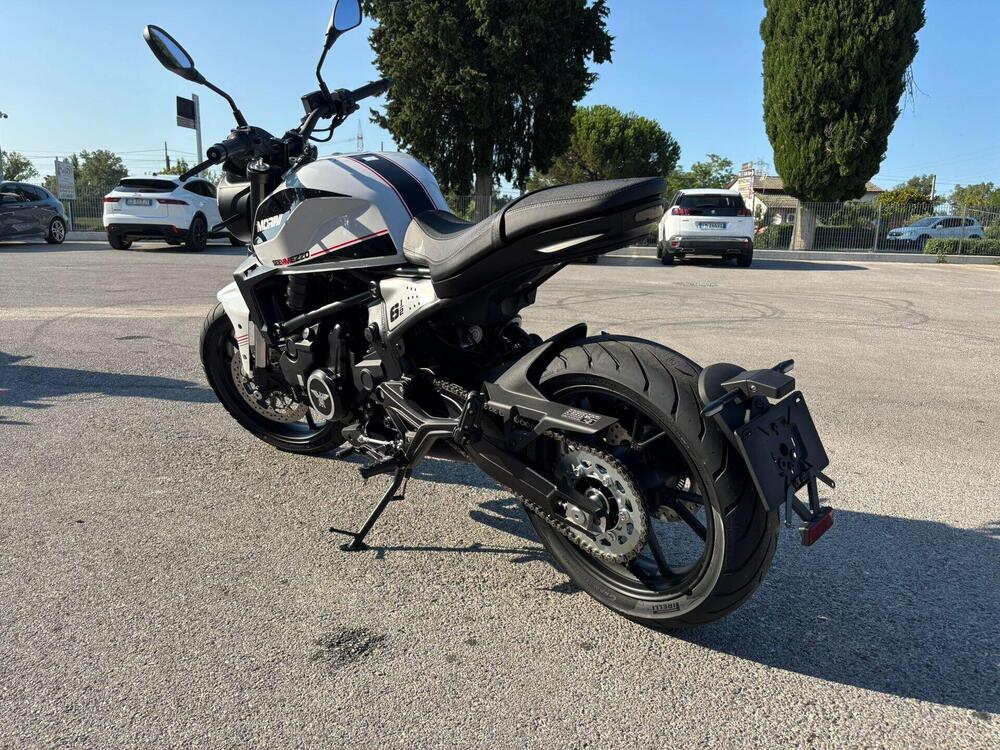 Moto Morini SEIEMMEZZO STR (2022 - 26) (4)