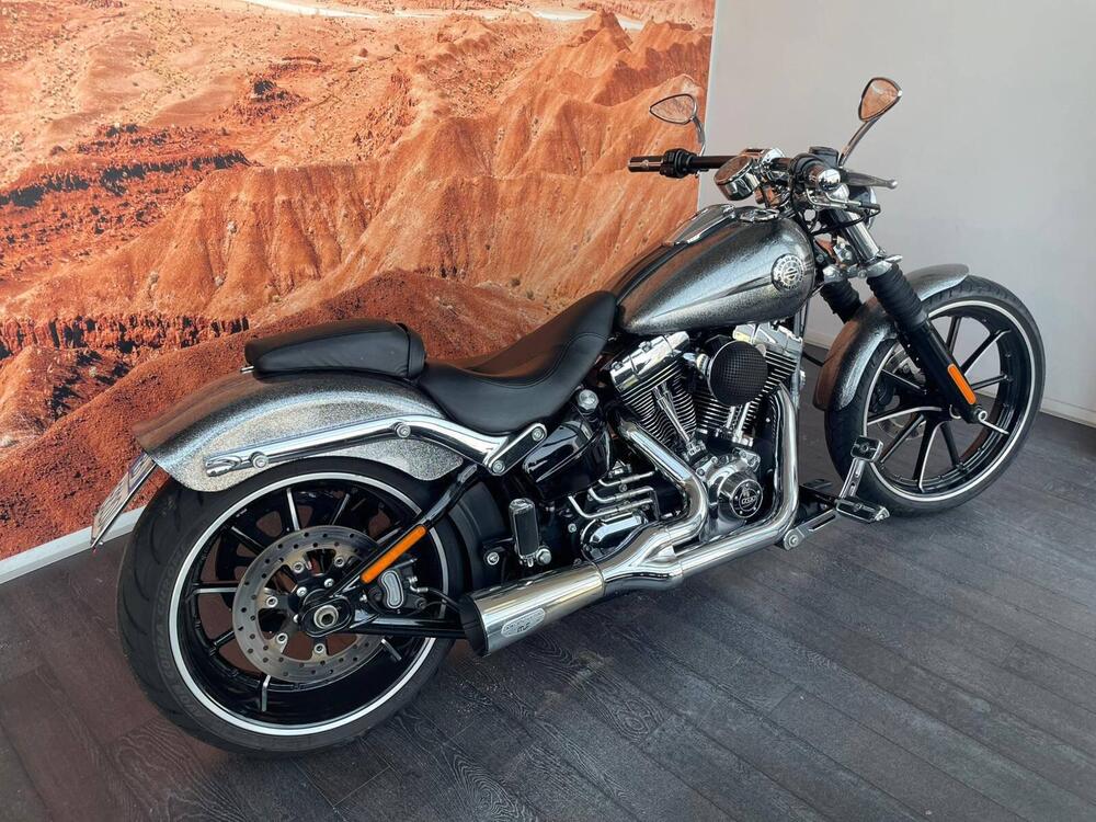 Harley-Davidson 1690 Breakout (2013 - 17) - FXSB