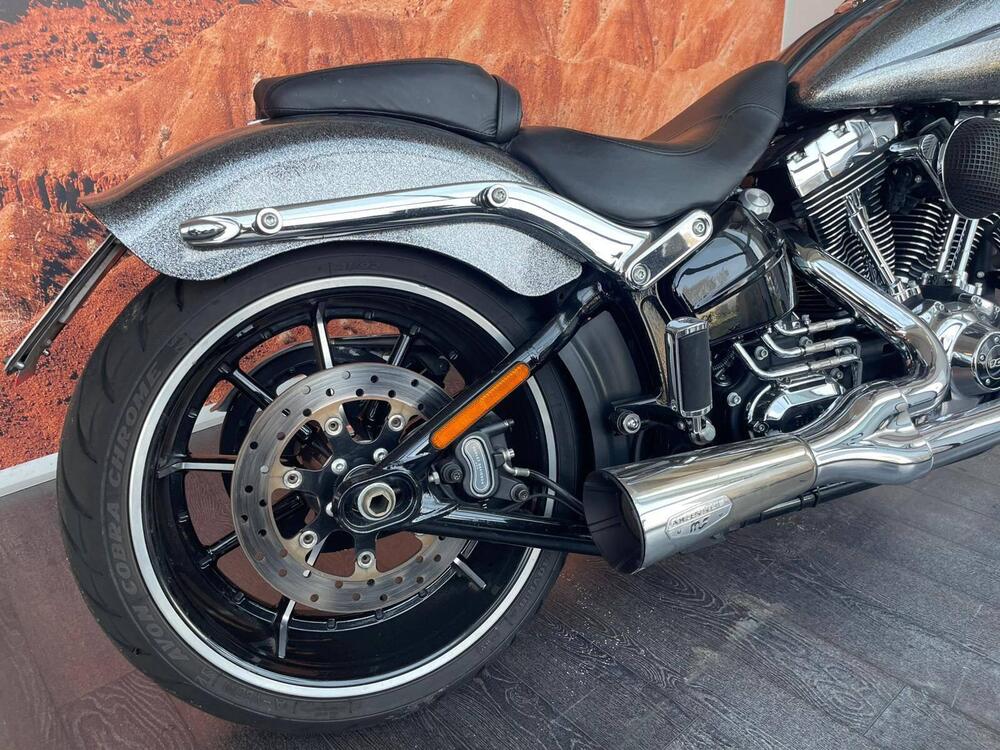Harley-Davidson 1690 Breakout (2013 - 17) - FXSB (4)