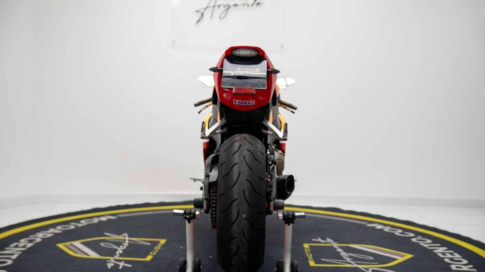Honda CBR 1000 RR Fireblade (2008 - 11) (4)