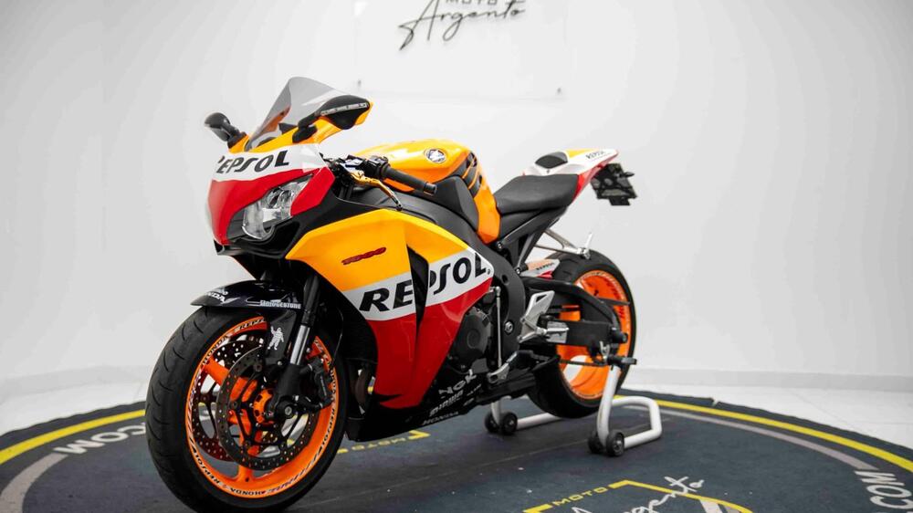 Honda CBR 1000 RR Fireblade (2008 - 11) (7)