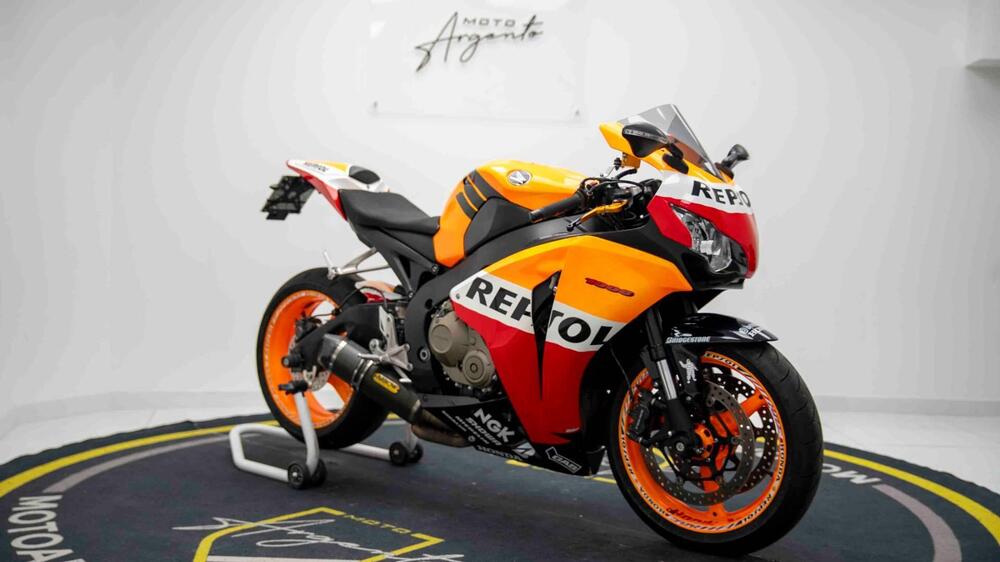 Honda CBR 1000 RR Fireblade (2008 - 11) (9)