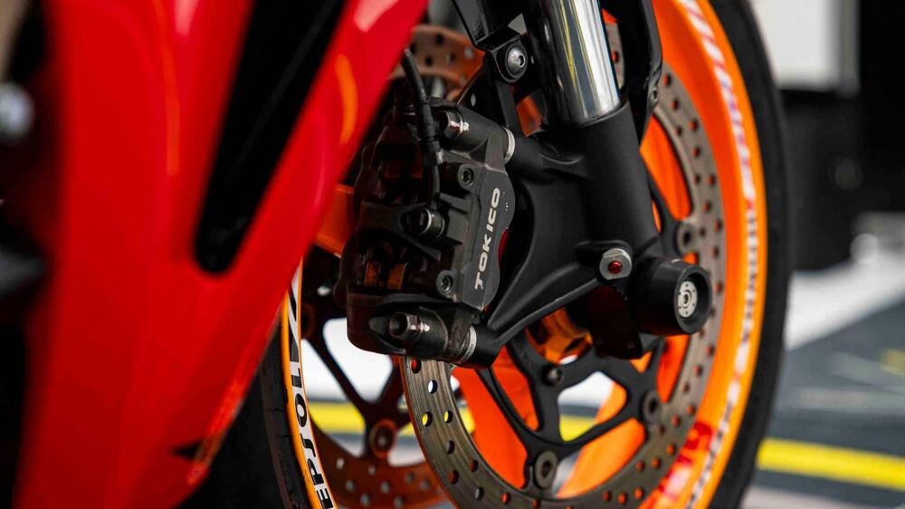 Honda CBR 1000 RR Fireblade (2008 - 11) (14)