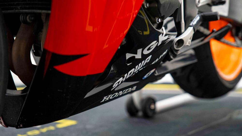 Honda CBR 1000 RR Fireblade (2008 - 11) (17)