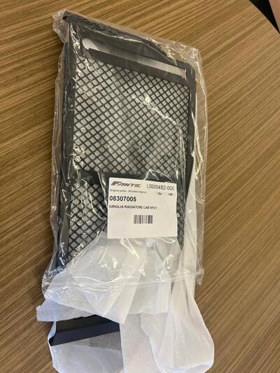 GRIGLIA RADIATORE CAB 500 Fantic Motor