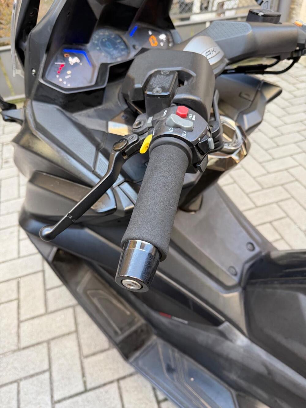 Kymco AK 550 (2017 - 19) (12)
