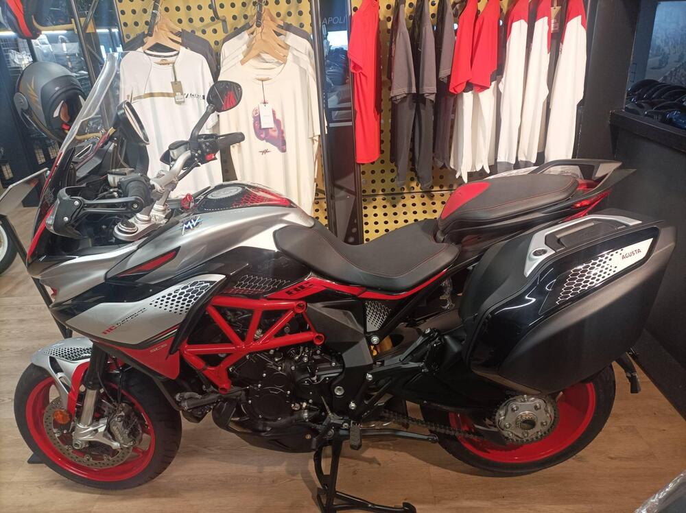 MV Agusta Turismo Veloce 800 RC SCS (2021 - 22)