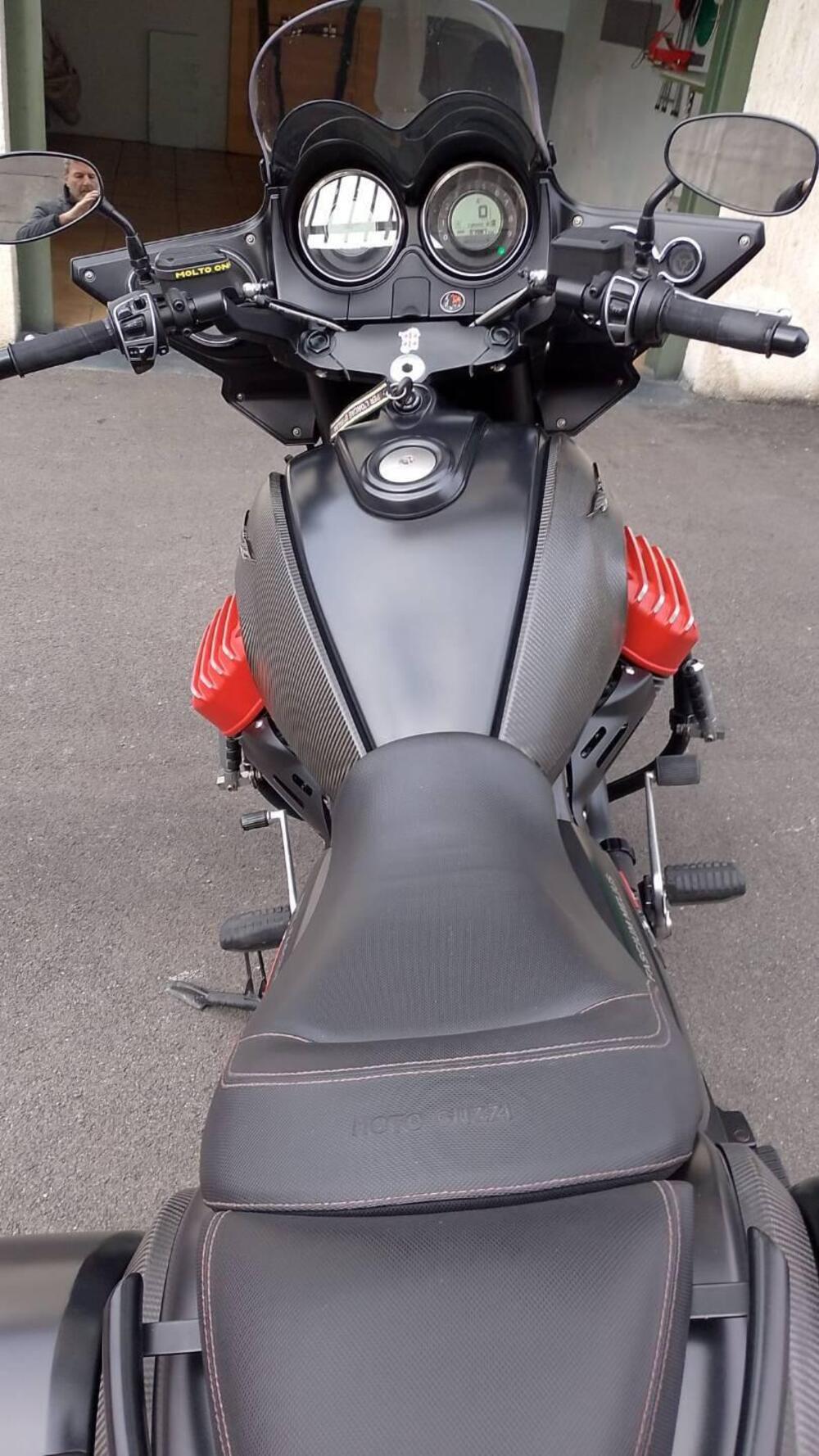Moto Guzzi MGX 21 1400 (2016 - 20) (2)