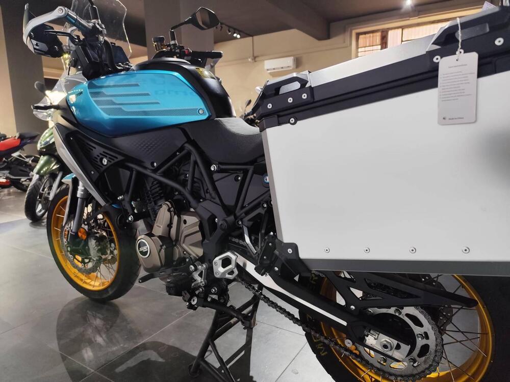 QJ Motor SRT 700 X (2024 - 25) (6)