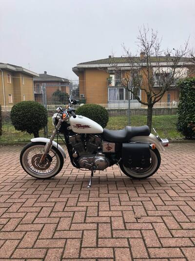 Harley-Davidson 883 Hugger (1994 - 00) - XLH usata