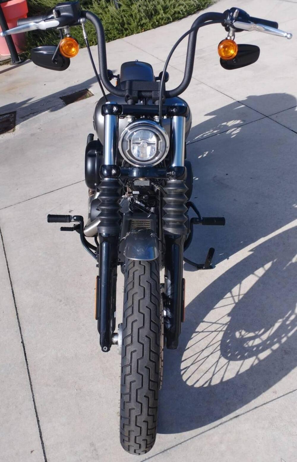 Harley-Davidson 107 Street Bob (2018 - 20) - FXBB (4)