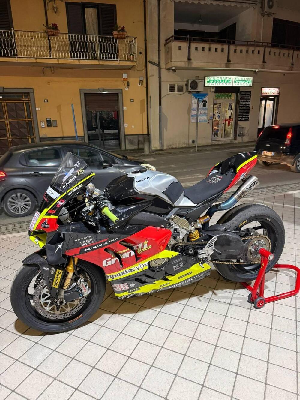 Ducati Panigale V4 R (2023 - 24) (3)