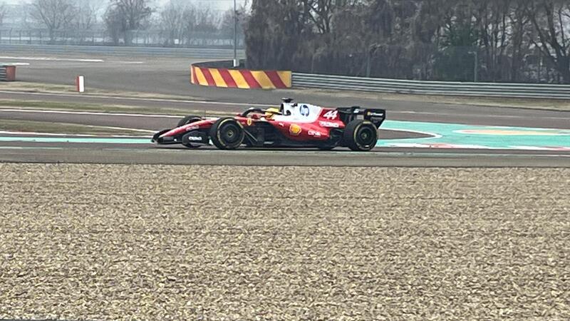 F1. Ferrari, la SF-26 debutta a Fiorano: Hamilton e Leclerc danno il via alla stagione 2026 [VIDEO]