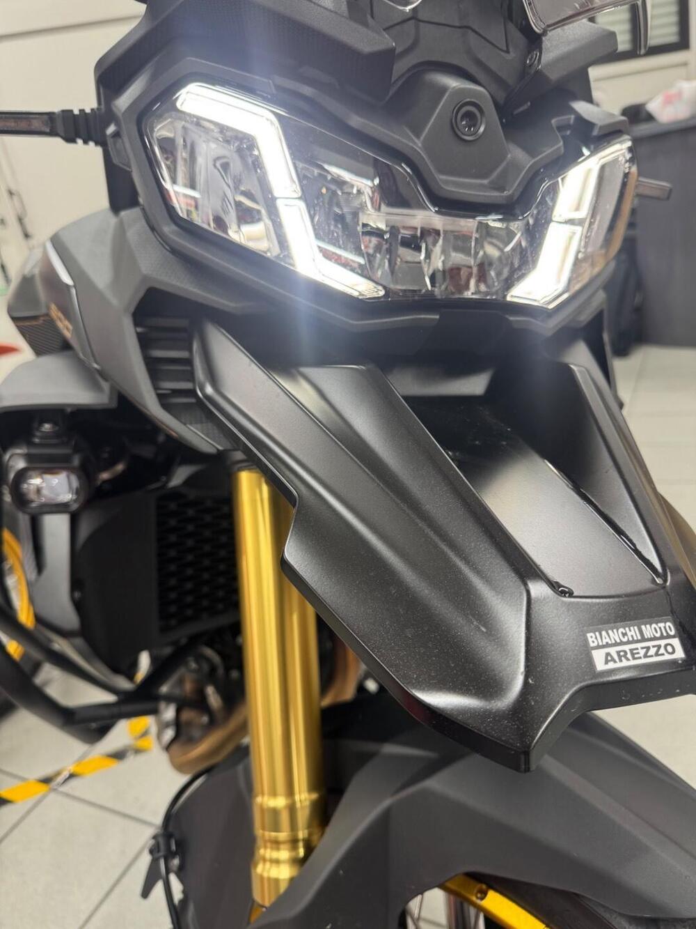 Voge Valico 900DSX (2024 - 26) (2)