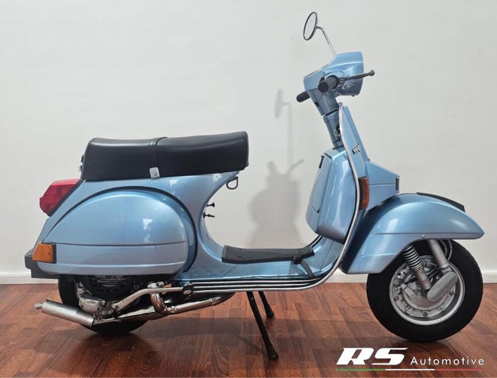 Vespa Px200E