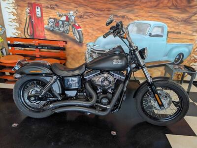 Harley-Davidson 1690 Street Bob Special (2015 - 16) - FXDB usata