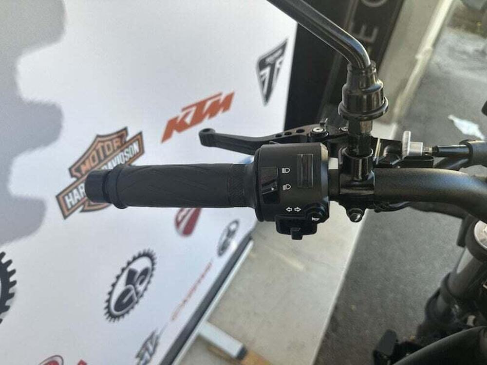 Yamaha XSR 700 (2022 - 26) (20)