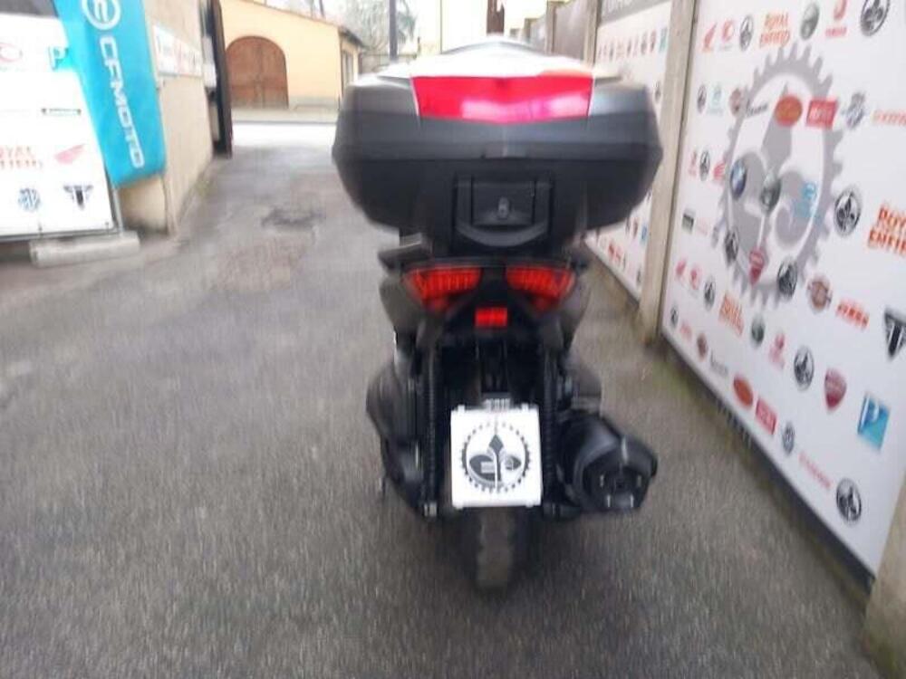 Yamaha X-Max 400 ABS (2017 - 20) (9)