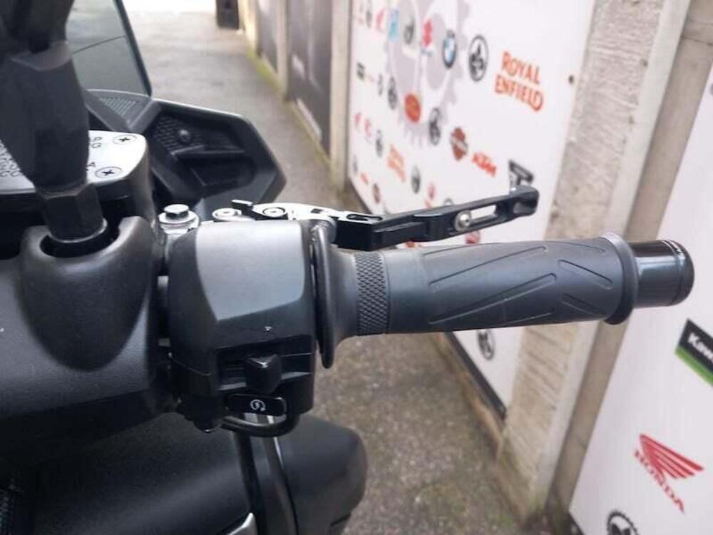 Yamaha X-Max 400 ABS (2017 - 20) (13)