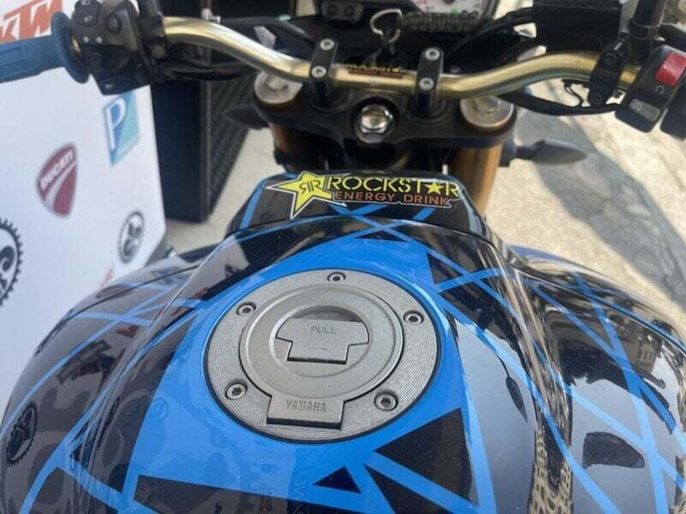 Yamaha FZ8 (2010 - 12) (19)