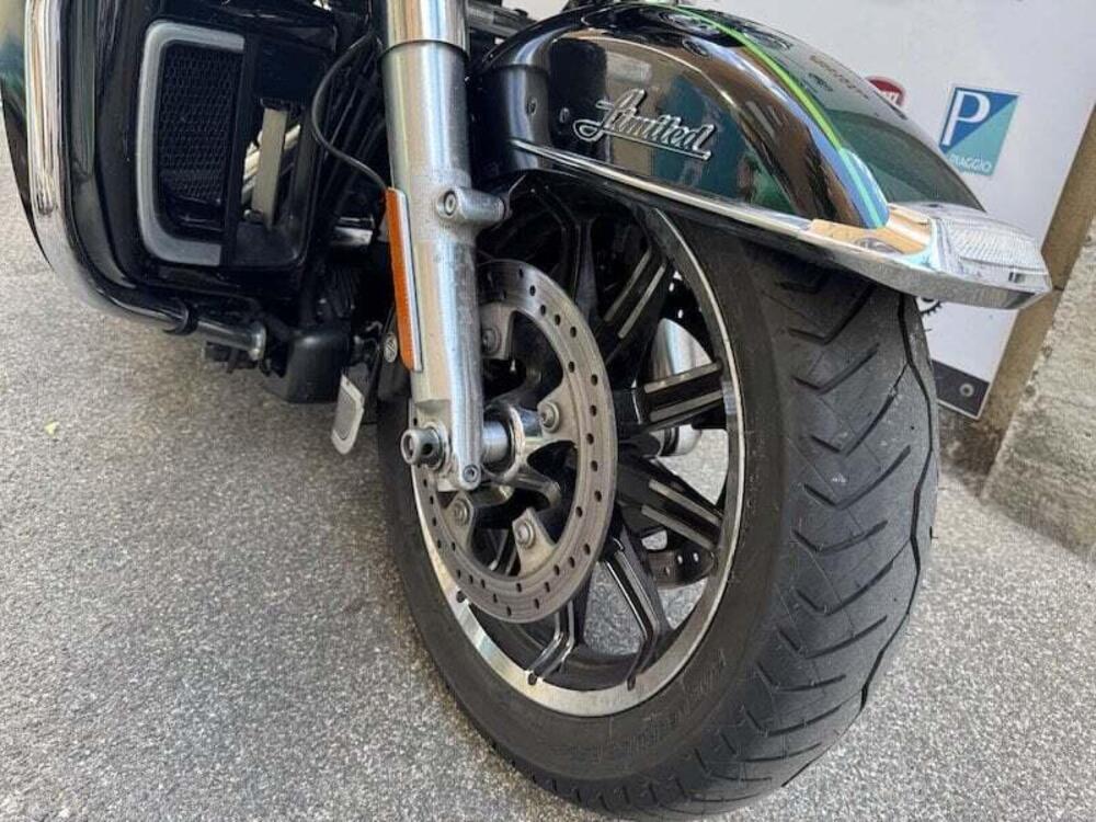 Harley-Davidson 1690 Electra Glide Ultra Limited Low (2014 - 16) - FLHTKL (8)