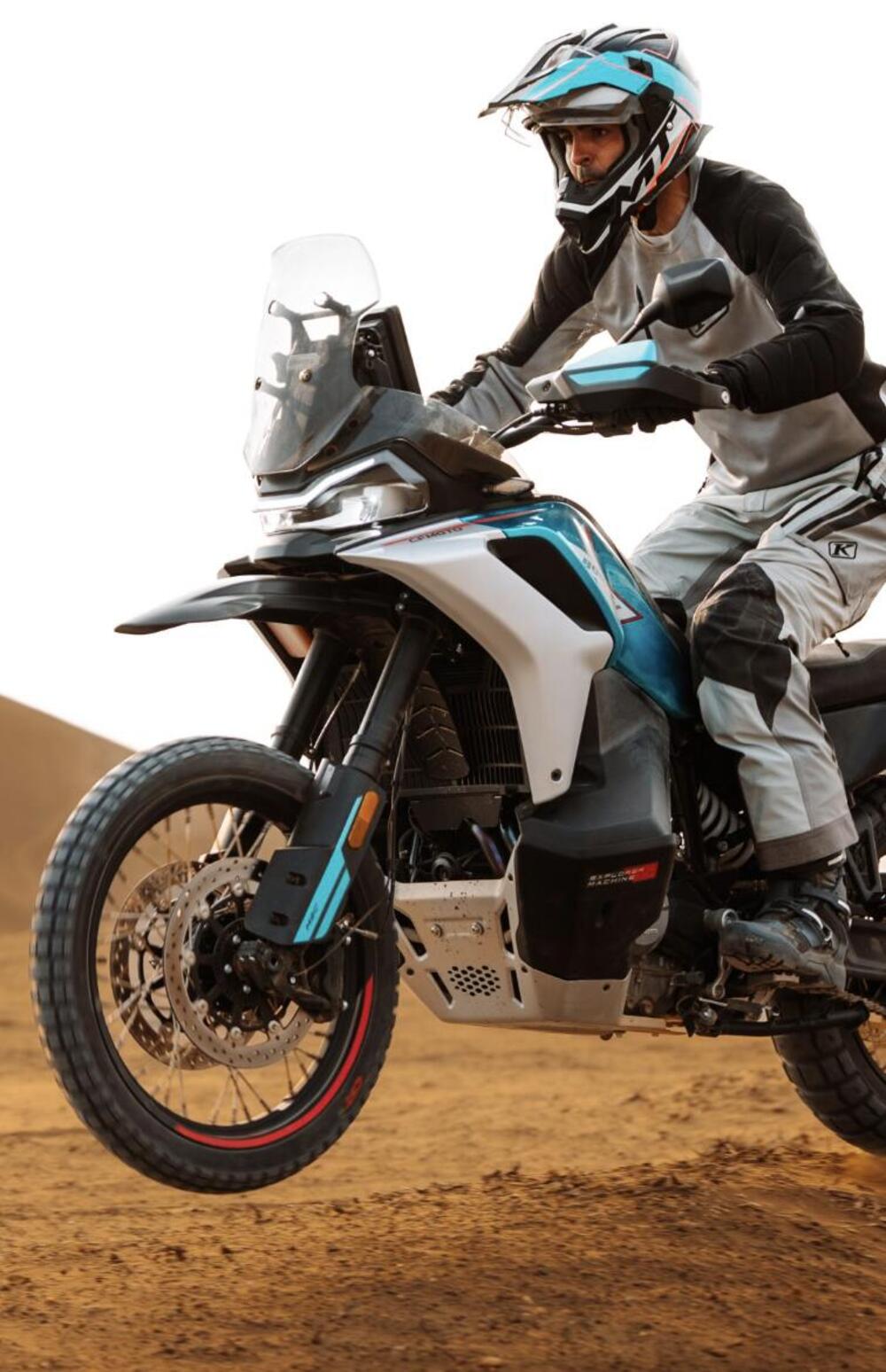 CFMOTO 800MT-X Low Seat (2025 - 26) (5)