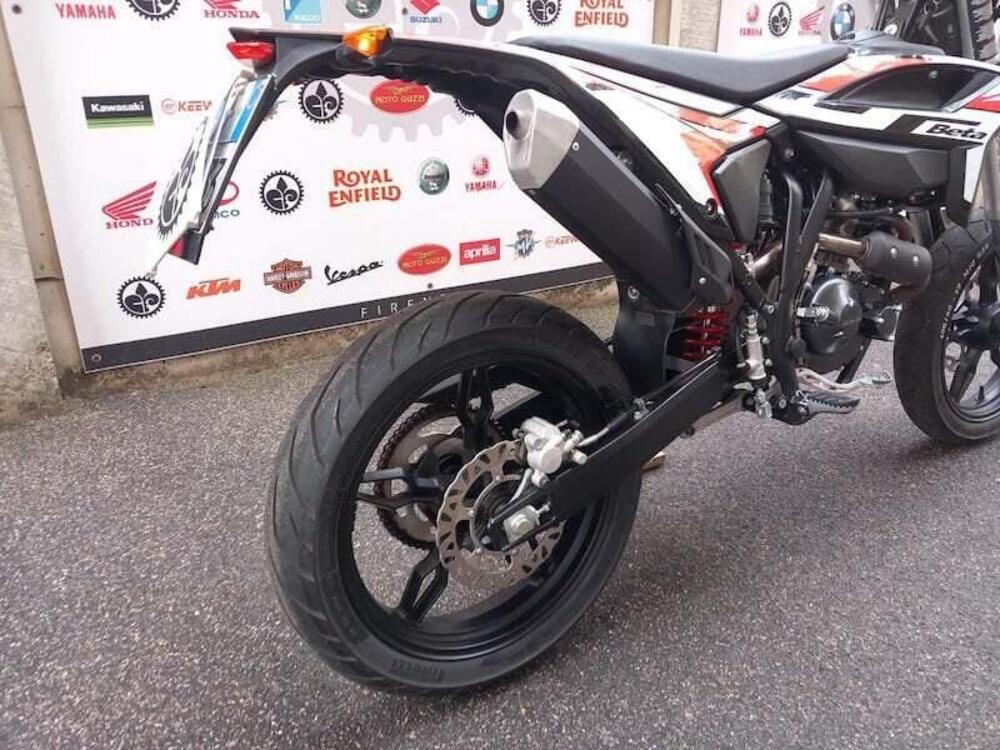 Betamotor RR 125 4T Motard LC (2021 - 23) (4)