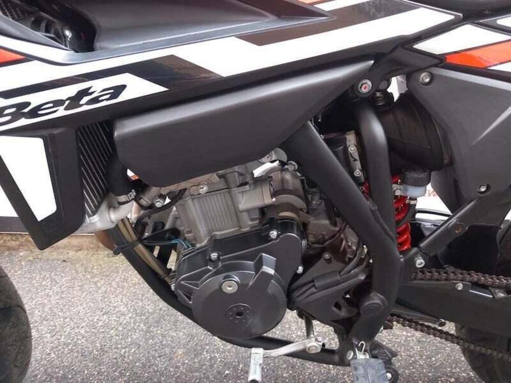 Betamotor RR 125 4T Motard LC (2021 - 23) (20)