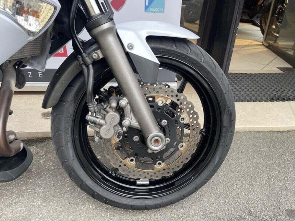 Kawasaki ER-6N (2009 - 11) (18)