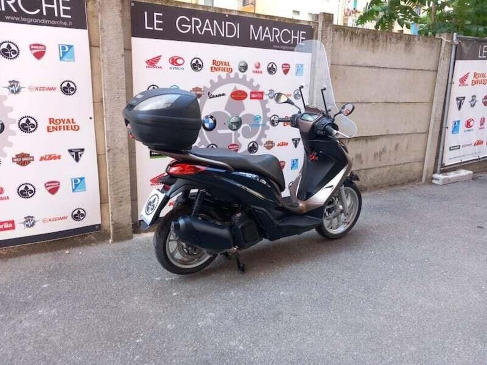 Piaggio Medley 150 ABS (2021 - 25) (9)