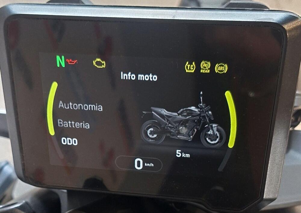 Husqvarna Vitpilen 801 L (2025 - 26) (4)