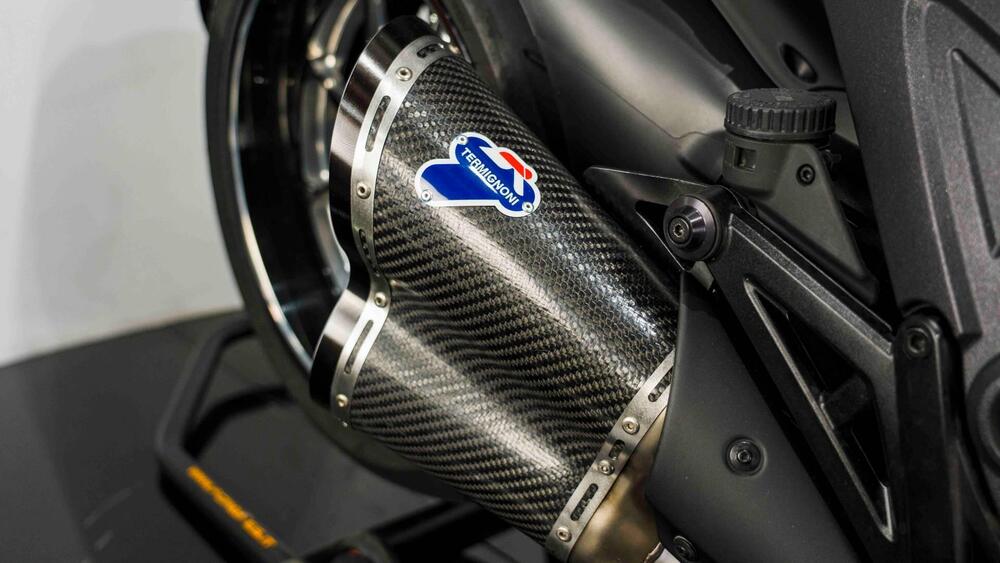 Ducati Diavel 1200 Carbon (2014 - 16) (15)