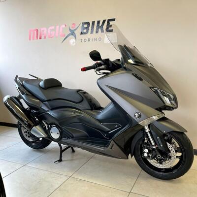 Yamaha T-Max 530 (2015 - 16) usata