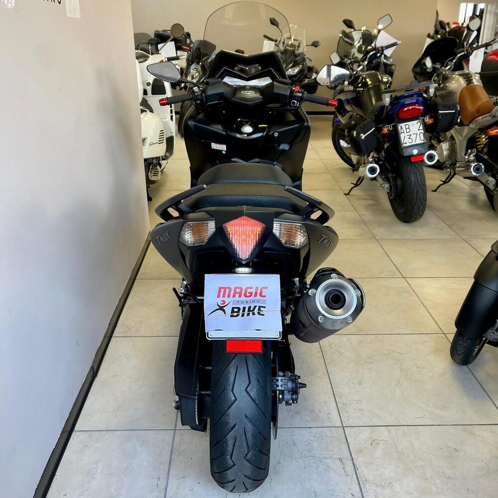 Yamaha T-Max 530 (2015 - 16) (8)