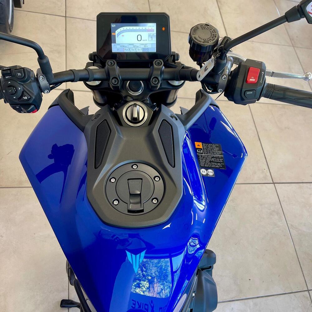 Yamaha MT-09 Y-AMT (2024 - 26) (3)