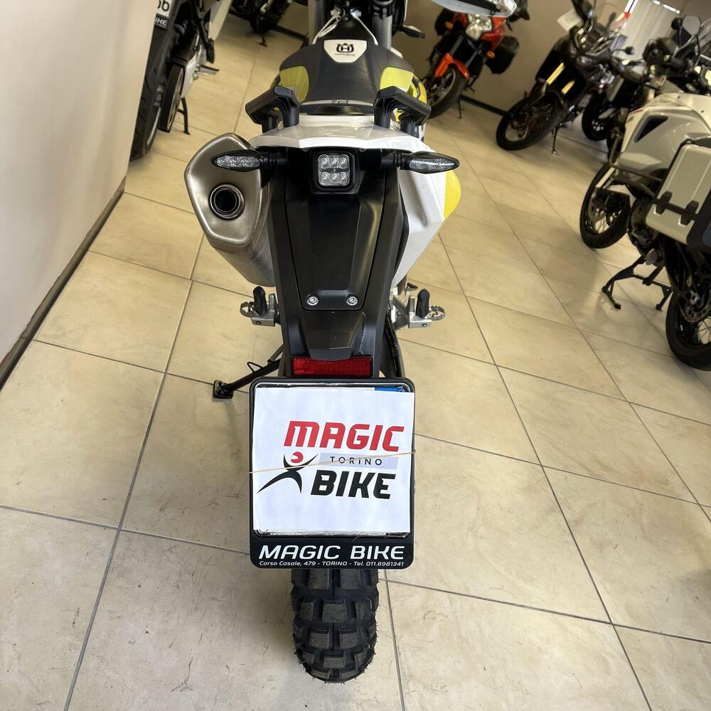 Husqvarna 701 Enduro (2017 - 19) (7)