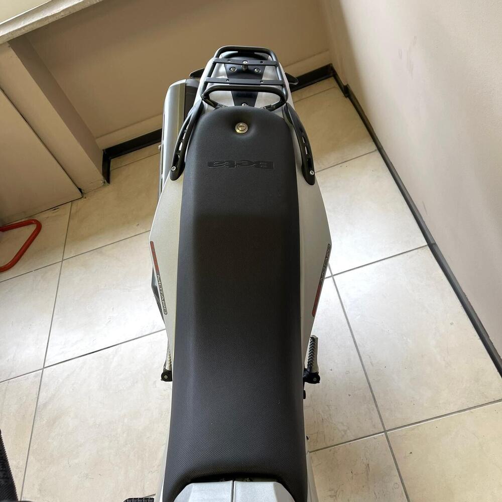 Betamotor Motard 4.0 M4 (2011 - 16) (5)