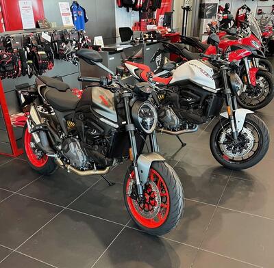 Ducati Monster 937 (2021 - 25) nuova