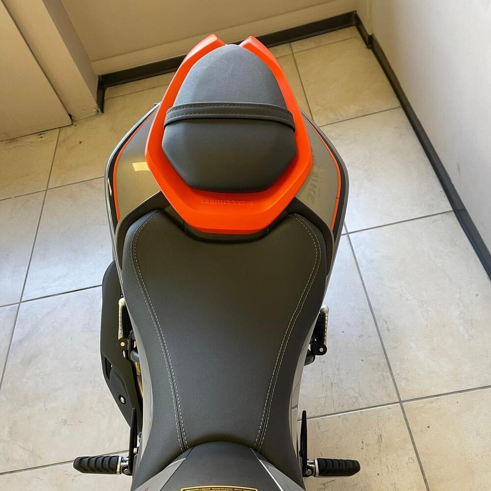 QJ Motor SRK 125 S (2025 - 26) (5)