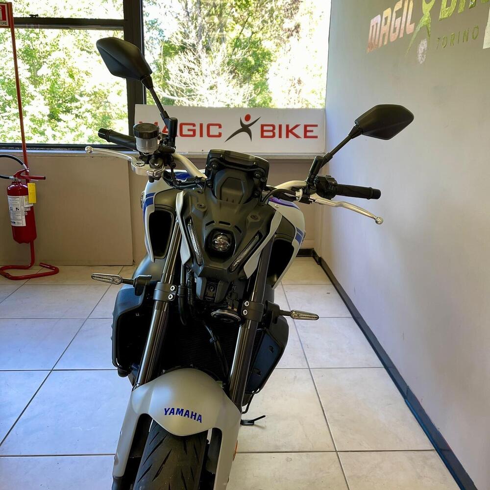 Yamaha MT-09 (2021 - 23) (4)