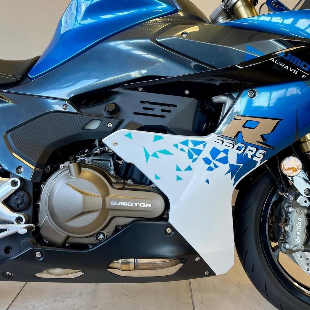 QJ Motor SRK 550 RS (2024 - 25) (7)