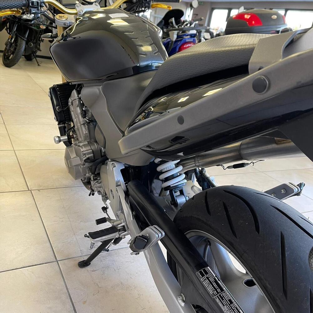 Honda Hornet 600 (2005 - 06) (9)