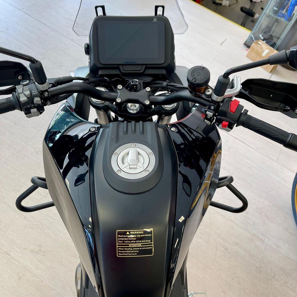 QJ Motor SRT 700 SX (2025 - 26) (6)