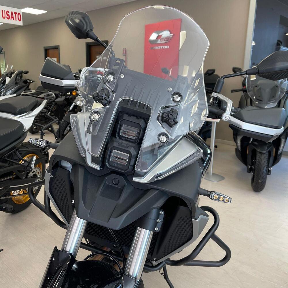 QJ Motor SRT 700 SX (2025 - 26) (7)