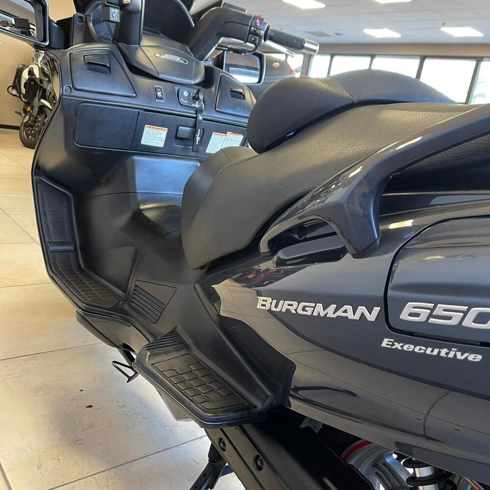 Suzuki Burgman AN 650 Executive ABS (2006 - 12) (10)