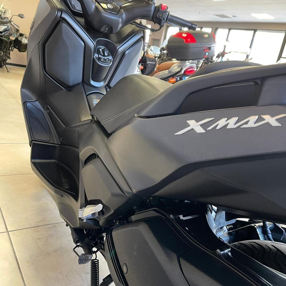 Yamaha X-Max 300 (2021 - 24) (6)